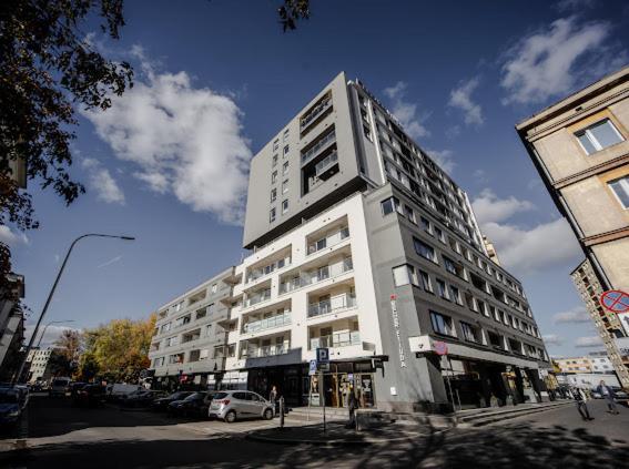 Premium Black Hors Centrum Scisle-etiuda Panoramiczna 2 -garaz Podziemny * Kielce